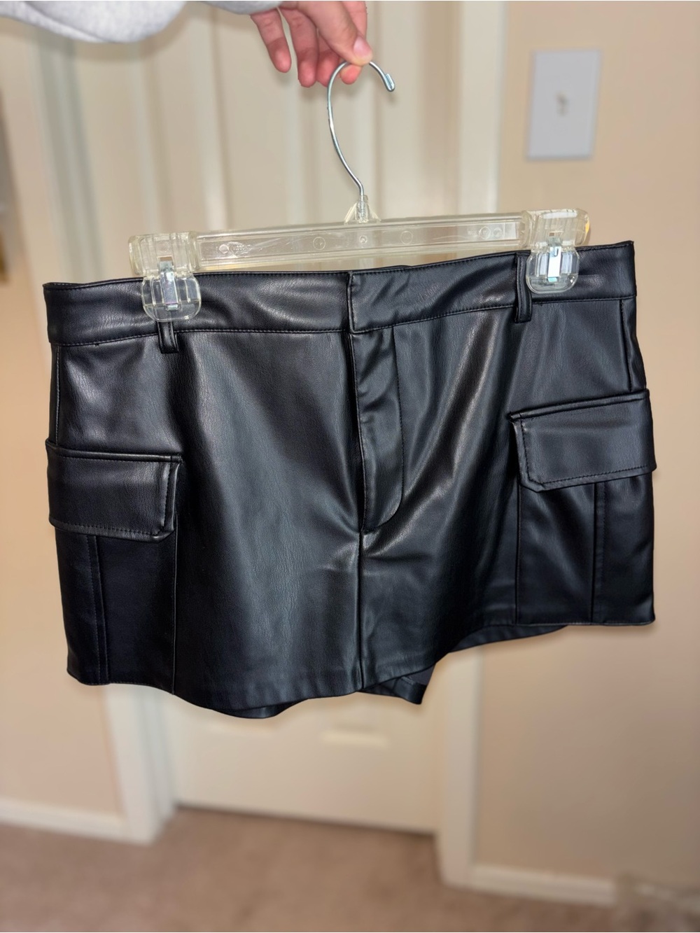 Zara Faux Leather Cargo Mini Skort